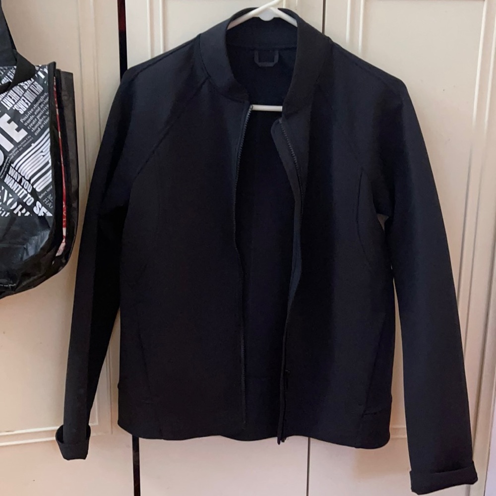 Lululemon Embrace the Space Jacket